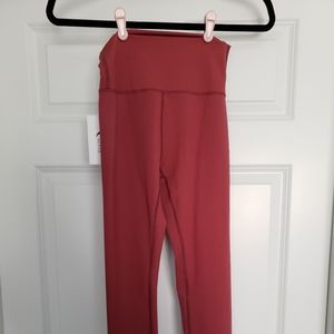 Red Pear Moon Brilliant Hi Rise 7/8 24" (6-8)